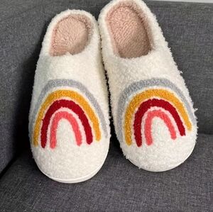 Size 40-41 slippers